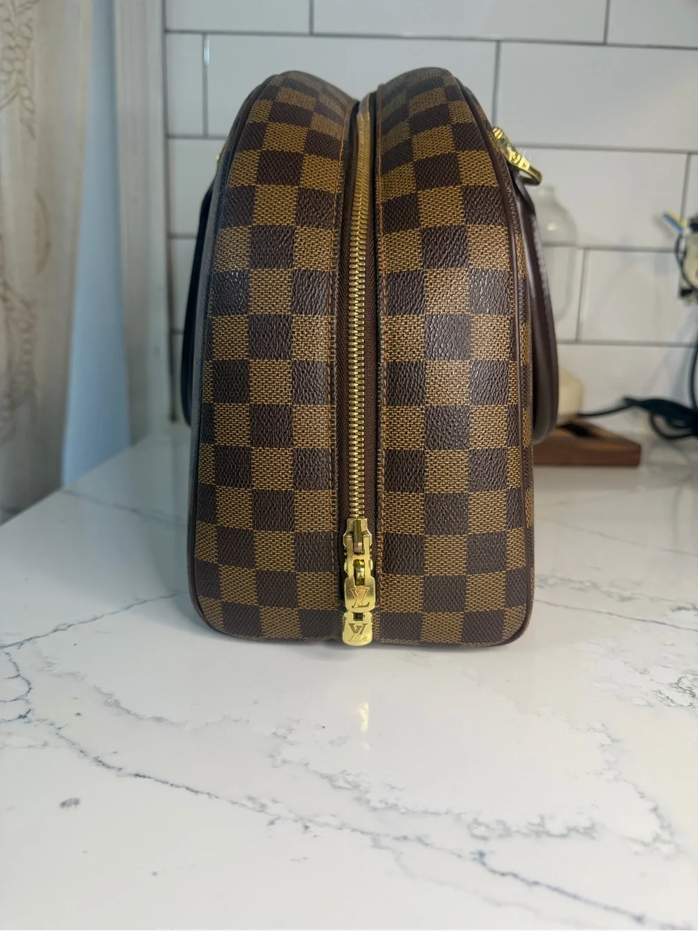 Authentic Louis Vuitton Nolita Damier Handbag – Vintage 2003 with printed COA